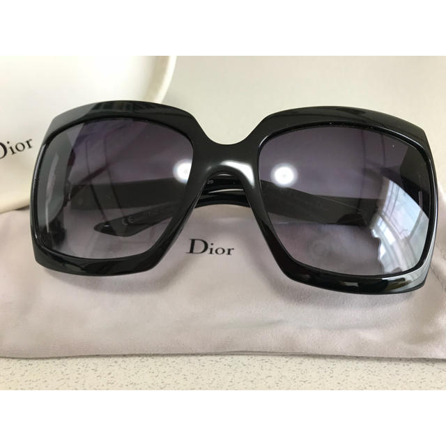 Dior(ディオール)のDior ディオール サングラス ケース付 レディースのファッション小物(サングラス/メガネ)の商品写真