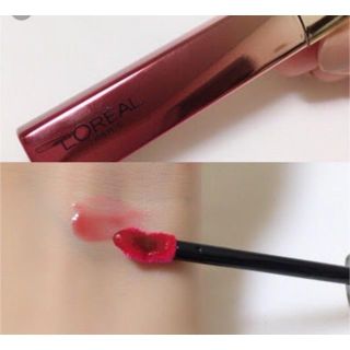 ロレアルパリ(L'Oreal Paris)のユイルカレス 805ダークレッド(リップグロス)