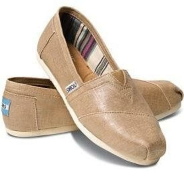 TOMS(トムズ)のTOMS・トムズ・27.0ｃｍ・US10.0・レディース・リネン・麻 レディースの靴/シューズ(スリッポン/モカシン)の商品写真