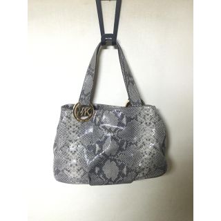 マイケルコース(Michael Kors)のマイケルコース パイソン柄 バッグ(ショルダーバッグ)