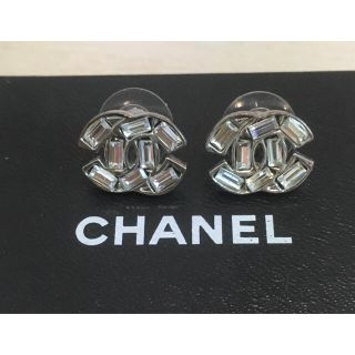 シャネル(CHANEL)のスクエア ビジュー ココマーク シャネル  ピアス(ピアス)