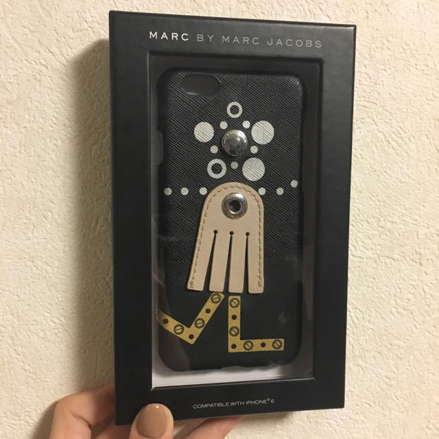 MARC BY MARC JACOBS(マークバイマークジェイコブス)の【Marc By Marc Jacobs】値下げ中 iphone 6/6sケース スマホ/家電/カメラのスマホアクセサリー(iPhoneケース)の商品写真