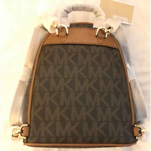 Michael Kors(マイケルコース)のakane.様専用 マイケルコース ミニリュック かばん 正規品 レディースのバッグ(リュック/バックパック)の商品写真