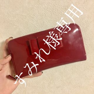 ミュウミュウ(miumiu)の★Miu Miu リボン長財布ピンク★ミュウミュウエナメル(財布)