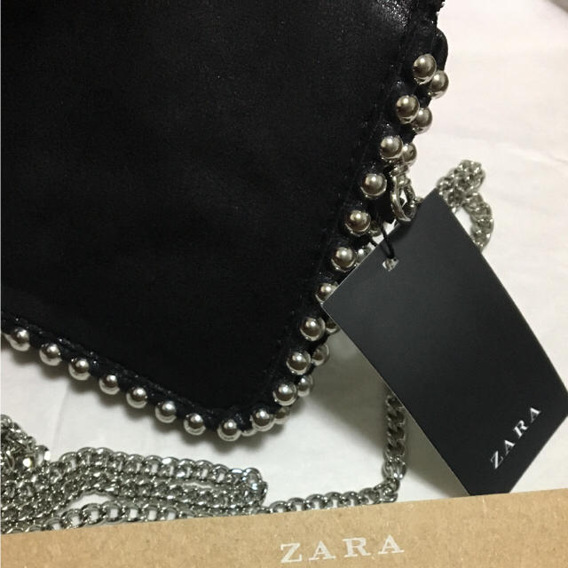 ZARA - 再入荷 数量限定 ザラ スタッズ チェーンウォレット ポシェット ...