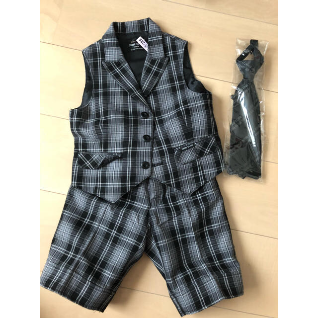 COMME CA ISM(コムサイズム)のCOMME CA ISM 男児 スーツ 100センチ キッズ/ベビー/マタニティのキッズ服男の子用(90cm~)(ドレス/フォーマル)の商品写真