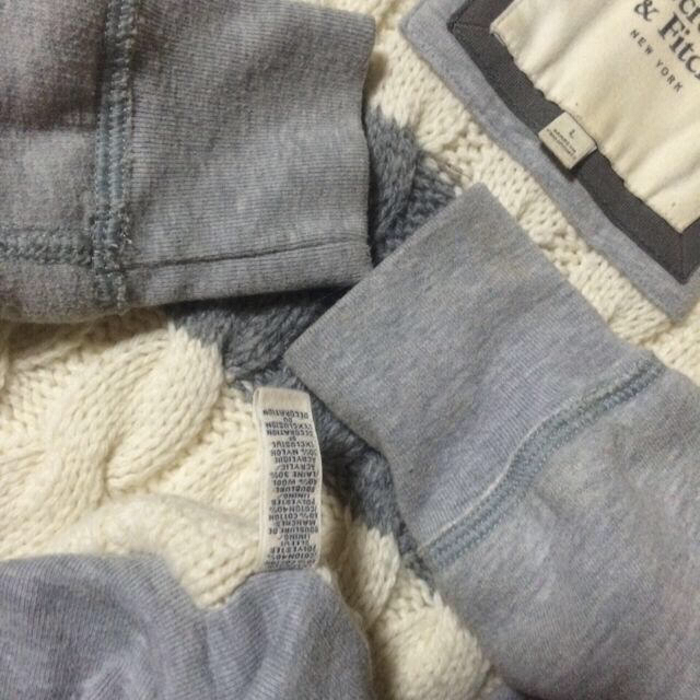 Abercrombie&Fitch(アバクロンビーアンドフィッチ)のUSED★パーカー＆エアロＴ レディースのトップス(パーカー)の商品写真