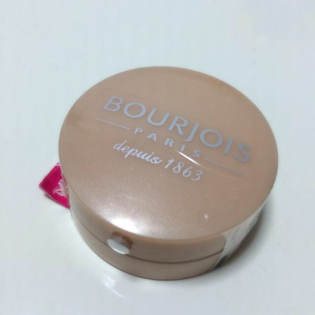 bourjois(ブルジョワ)の08ベージュロゼ コスメ/美容のベースメイク/化粧品(その他)の商品写真