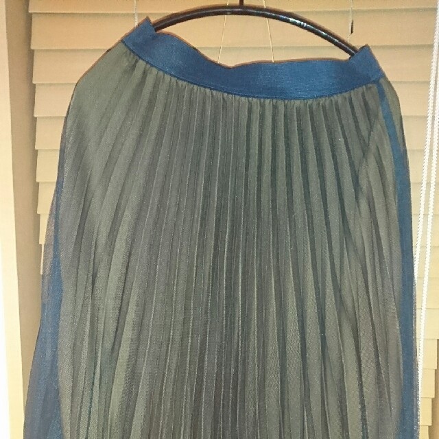 KBF(ケービーエフ)のKBFプリーツスカート試着のみ レディースのスカート(ロングスカート)の商品写真