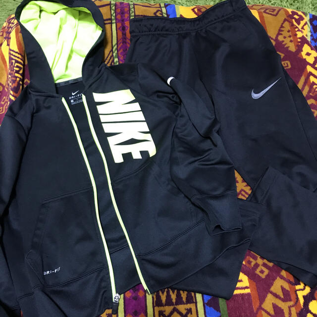 Nike Nike ジュニア ｍ セットアップ 140 150の通販 By Kahaoru ナイキならラクマ