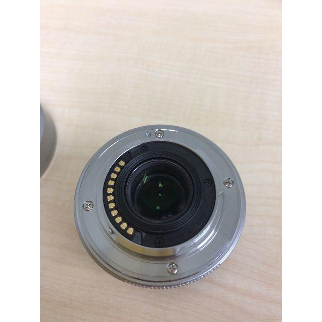 OLYMPUS(オリンパス)のM.ZUIKO DIGITAL 25mm F1.8 [シルバー] スマホ/家電/カメラのカメラ(レンズ(単焦点))の商品写真