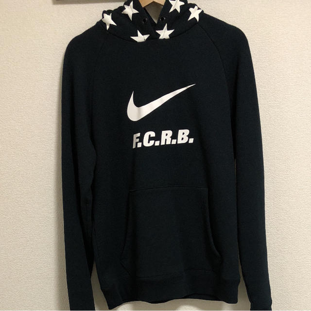 F.C.R.B.(エフシーアールビー)の人気 即完売  FCRB x  NIKE  SOPH ソフ  パーカー メンズのトップス(パーカー)の商品写真