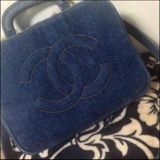 CHANEL(ショルダーバッグ)のフリマアイテム一覧 CHANEL(ショルダーバッグ)のフリマアイテム一覧