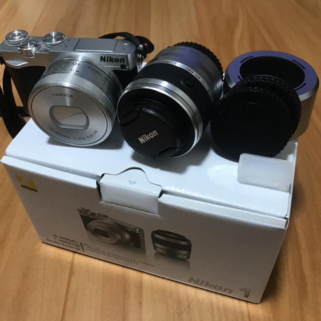 Nikon1 J5 Double Zoom Kit