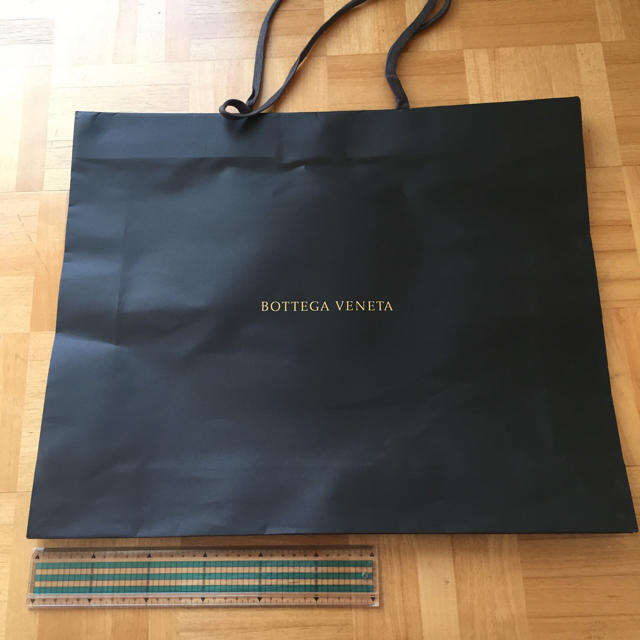 Bottega Veneta(ボッテガヴェネタ)のボッテガヴェネタ 紙袋大 レディースのバッグ(ショップ袋)の商品写真