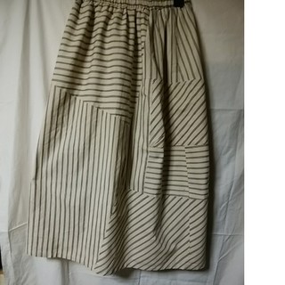 トクコプルミエヴォル(TOKUKO 1er VOL)のセンソユニコのスカート(ロングスカート)