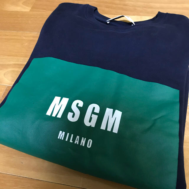 MSGM(エムエスジイエム)のtkyk様専用⭐️MSGM 確実正規品 トレーナー メンズのトップス(スウェット)の商品写真