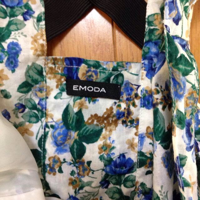 EMODA(エモダ)のEMODA ロンパース レディースのパンツ(オールインワン)の商品写真