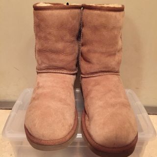 アグ(UGG)のUGG ムートンブーツ(ブーツ)