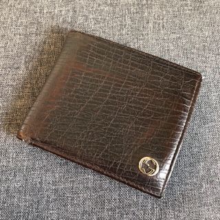 グッチ(Gucci)のGUCCI♡ 二つ折り財布♡ 送料込(折り財布)