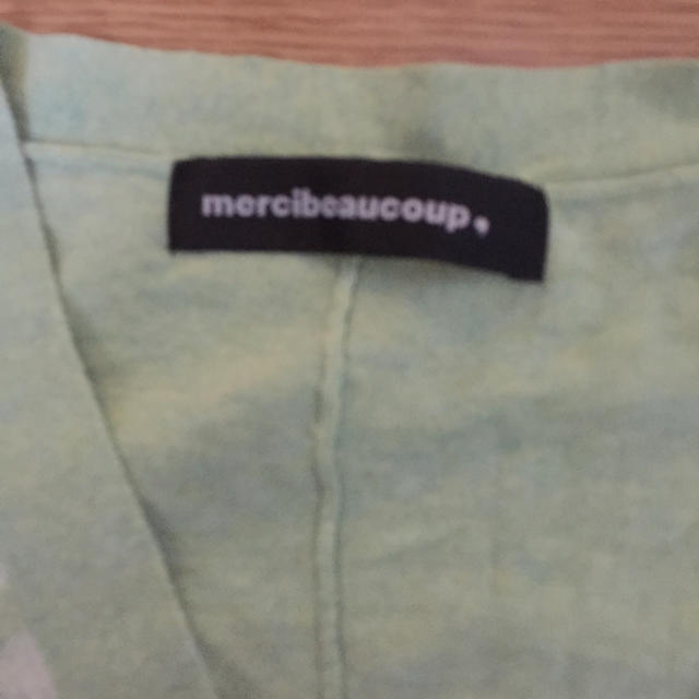 mercibeaucoup(メルシーボークー)のグリーンのドットカーディガン レディースのトップス(カーディガン)の商品写真