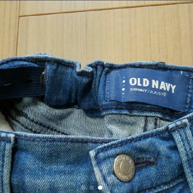 Old Navy(オールドネイビー)のオールドネイビー　ジーパン　子供　oldnavy 110 キッズ/ベビー/マタニティのキッズ服女の子用(90cm~)(パンツ/スパッツ)の商品写真