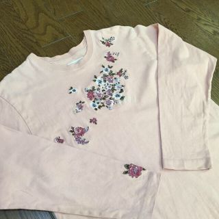 ケティ(ketty)のお値下げ中！！KETTY  お花柄模様  ロングTシャツ   150(Tシャツ/カットソー)