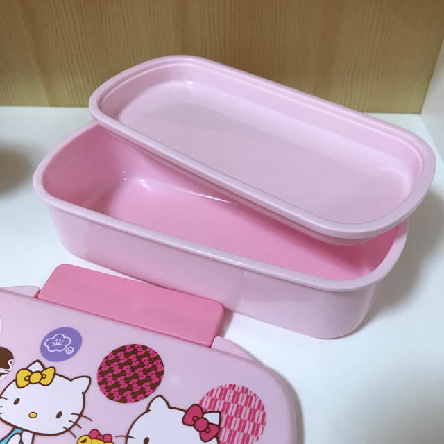 サンリオ(サンリオ)のハローキティ お弁当箱 インテリア/住まい/日用品のキッチン/食器(弁当用品)の商品写真