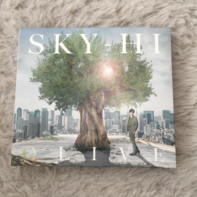 SKYHi(スカイハイ)のSKY-HI OLIVE エンタメ/ホビーのタレントグッズ(ミュージシャン)の商品写真