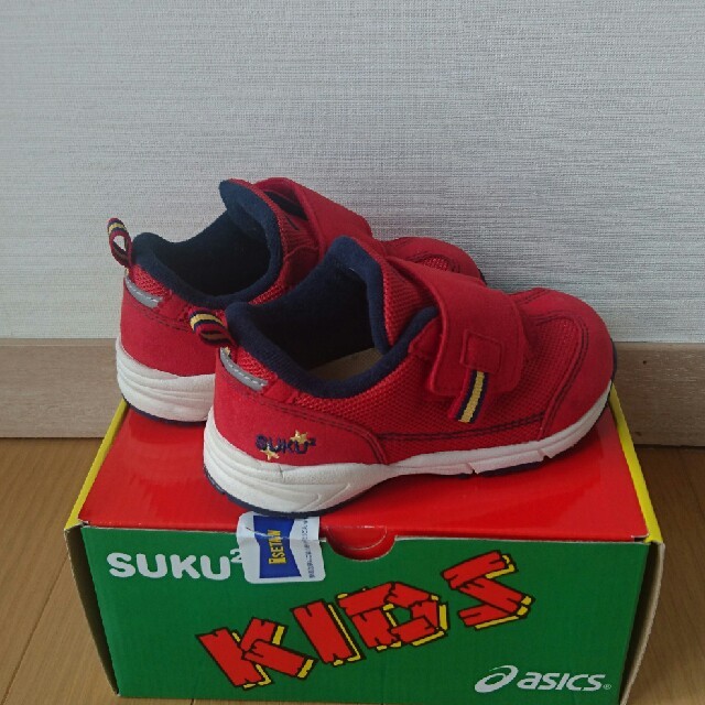 asics(アシックス)の★専用★        アシックス ★sukusuku スクスク 15cm キッズ/ベビー/マタニティのキッズ靴/シューズ(15cm~)(スニーカー)の商品写真