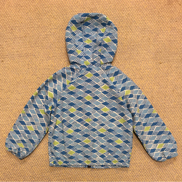 patagonia(パタゴニア)のパタゴニア ベビー ナイロン パーカー 18m 80 90 キッズ/ベビー/マタニティのベビー服(~85cm)(ジャケット/コート)の商品写真