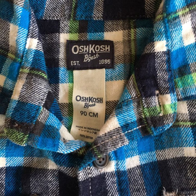 OshKosh(オシュコシュ)のオシュコシュ90サイズ 2枚セット キッズ/ベビー/マタニティのベビー服(~85cm)(その他)の商品写真