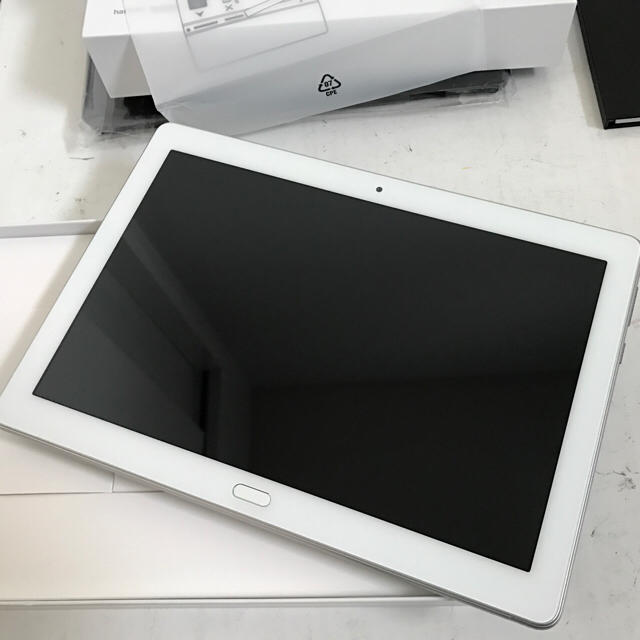 ほぼ新品 Huawei MediaPad M3 Lite 10 WP Wi-FiPC/タブレット