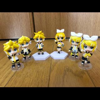 グッドスマイルカンパニー(GOOD SMILE COMPANY)の【おまけ付】鏡音リン 鏡音レン フィギュア セット ボーカロイド ねんどろいど(キャラクターグッズ)