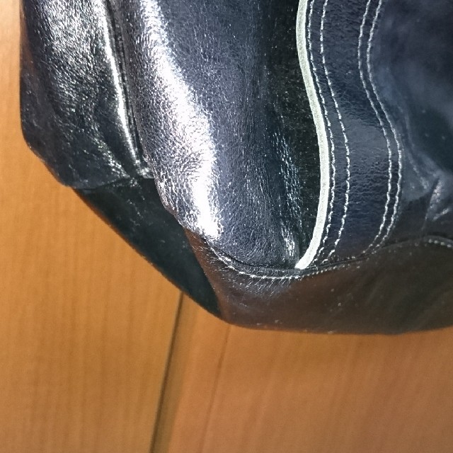 IMAGE(イマージュ)の中古 本革 レザー トートバッグ 黒 A4 エナメル レディースのバッグ(トートバッグ)の商品写真