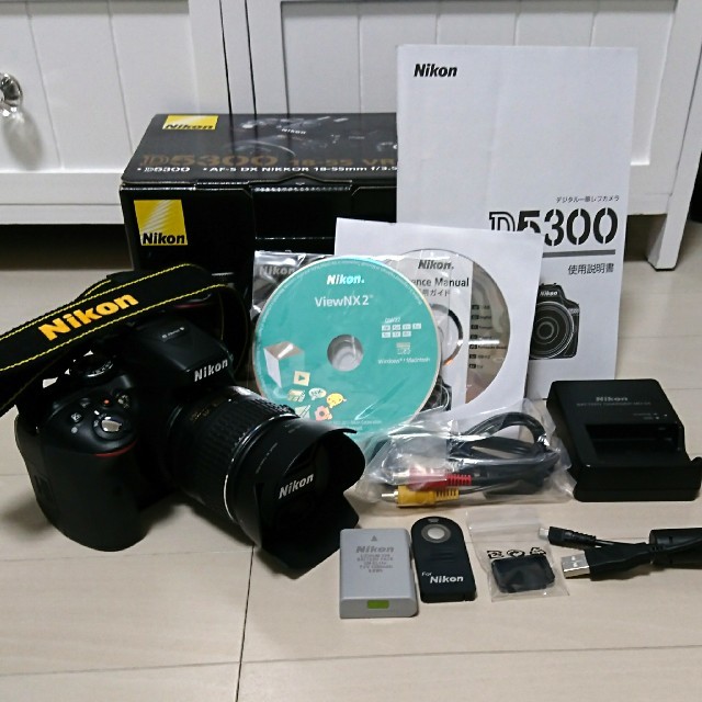 カメラNikon 一眼レフ D5300【美品】