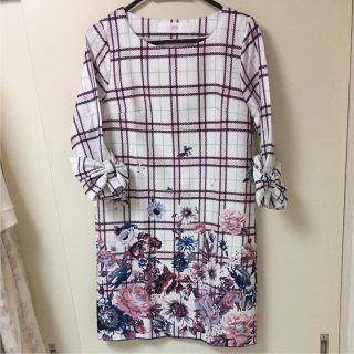 トッコ(tocco)の【リリ様専用】トッコ♡花柄チェックワンピース(ミニワンピース)