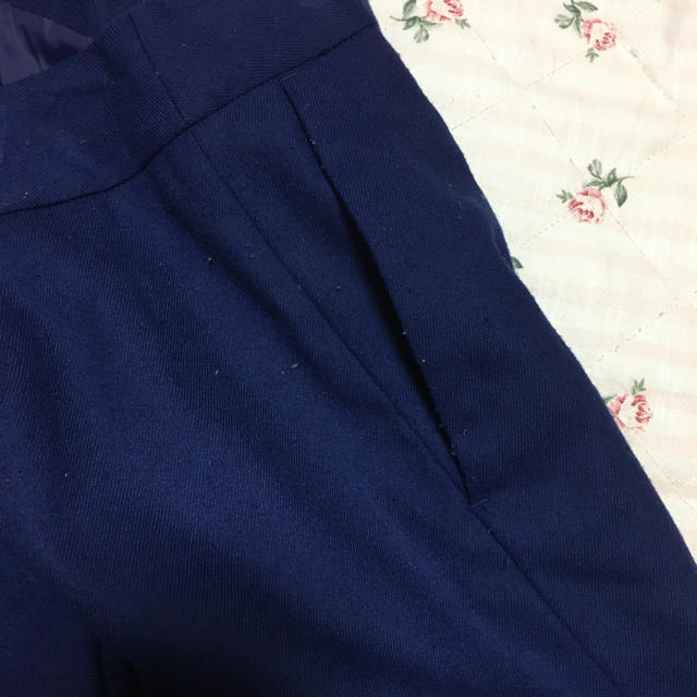 Couture Brooch(クチュールブローチ)のクチュールブローチ ブルー ガウチョ  パンツ レディースのパンツ(カジュアルパンツ)の商品写真