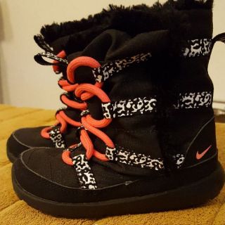 ナイキ(NIKE)のわーこ様★NIKE★ボアブーツ★13センチ(ブーツ)