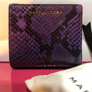 マークジェイコブス(MARC JACOBS)の【新品未使用】marc jacobs 二つ折りミニ財布(財布)