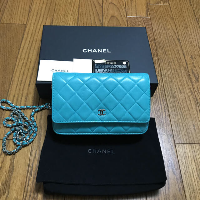 CHANEL(シャネル)のうちのぺっちゃん様専用マトラッセチェーンウォレット  レディースのファッション小物(財布)の商品写真