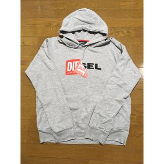 ディーゼル(DIESEL)のタルト様 ディーゼル ボックスロゴ フーディー(パーカー)