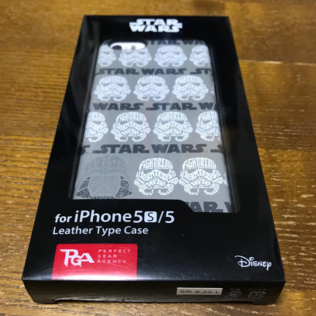 Disney(ディズニー)のSTAR WARS iPhone5s/5ケース スマホ/家電/カメラのスマホアクセサリー(iPhoneケース)の商品写真