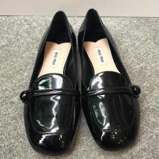 ミュウミュウ(miumiu)の新品同様☆  MIU MIU ミュウミュウローファー  ②(ローファー/革靴)