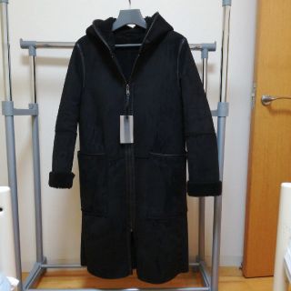 ザラ(ZARA)のZARA　新品　フェイクムートンコート黒Sサイズ(ムートンコート)