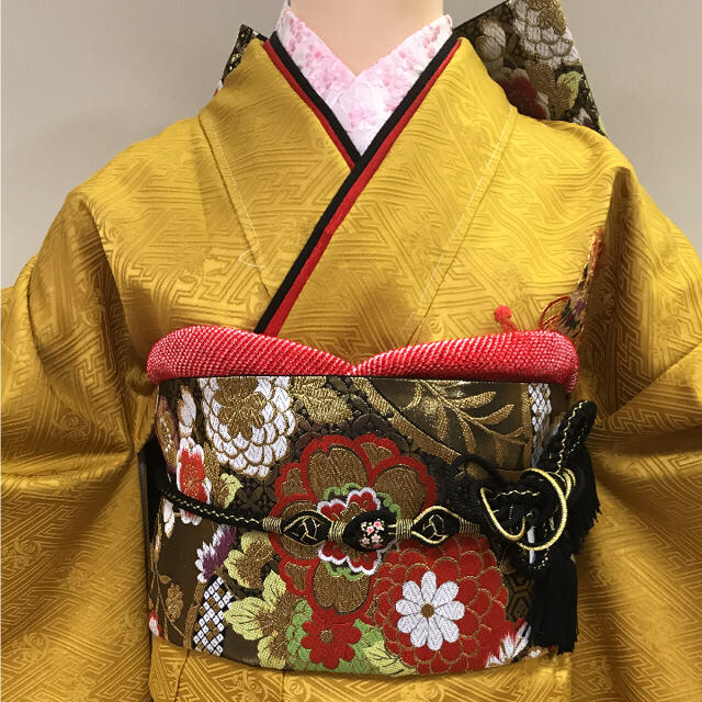 【新品】辛子色の絞りに刺繍の振袖フルセット