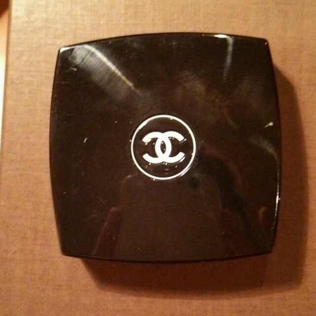 CHANEL(シャネル)のシャネル アイシャドウ コスメ/美容のベースメイク/化粧品(その他)の商品写真