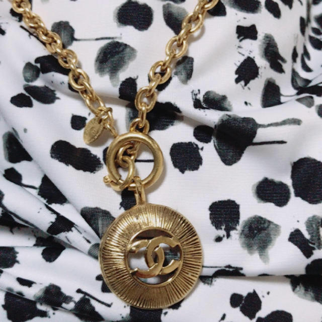 CHANEL(シャネル)のネックレス レディースのアクセサリー(ネックレス)の商品写真