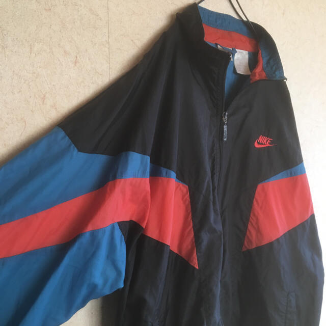 NIKE(ナイキ)のNIKE vintage90's Nylon Jackets M 銀タグ メンズのジャケット/アウター(ナイロンジャケット)の商品写真