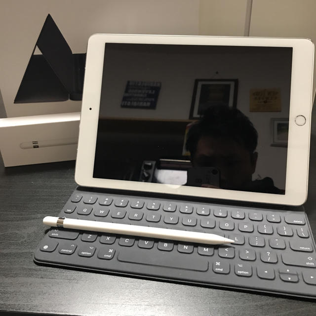 【お買い得！】 Apple - SIMフリーiPad Pro smartkeyboard Applepencil タブレット